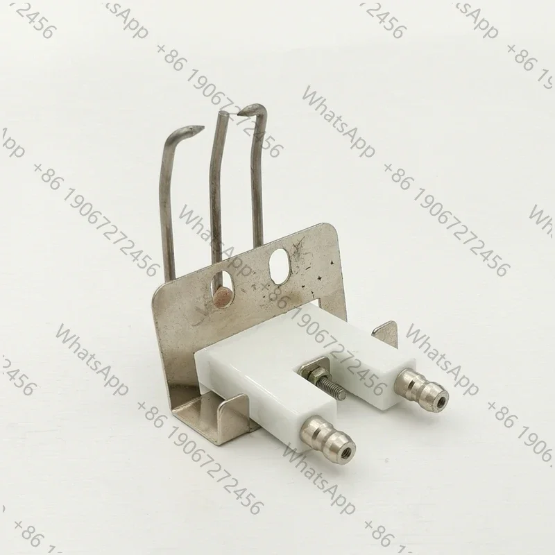 For Gas Infrared Burner Ceramic Ignition Needle Electrode Spark Plug Gas Igniter for Oven / Burner / Grill