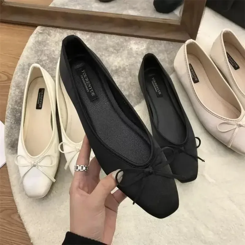 Champagne Color Bow Head Flat Bottom Single Shoes Women's 2024 Summer Autumn New Soft Silk Surface Milk Shoes Rubber Material