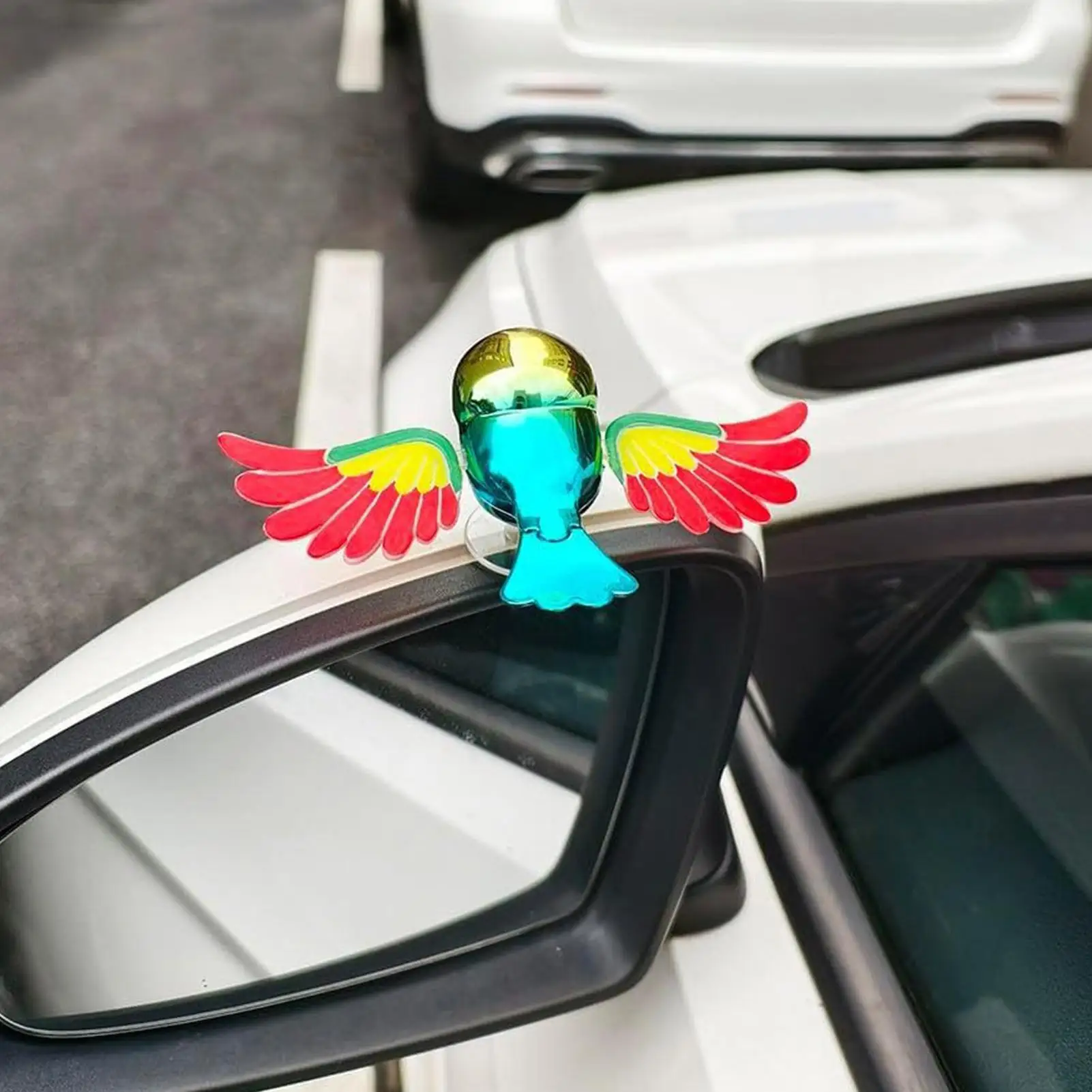 ملحقات مرآة السيارة مضحك تعمل بالرياح الديناميكية الدوارة الجناح الطيور مركبة داش ديكور للسيارات شاحنة RV SUV دراجة نارية