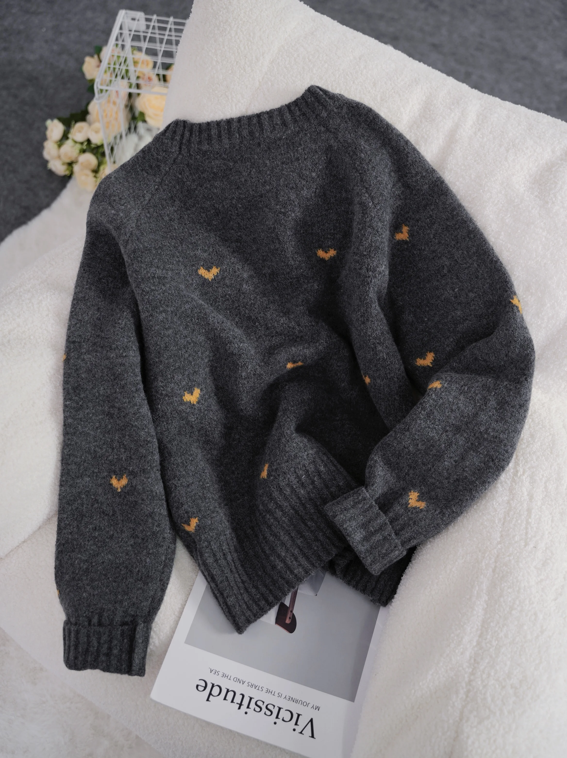 Valentine's Day Women's Crochet Sweater - Flying Bird & Heart Pattern Long Sleeve Pullover, Fall New Arrival Casual Streetwear