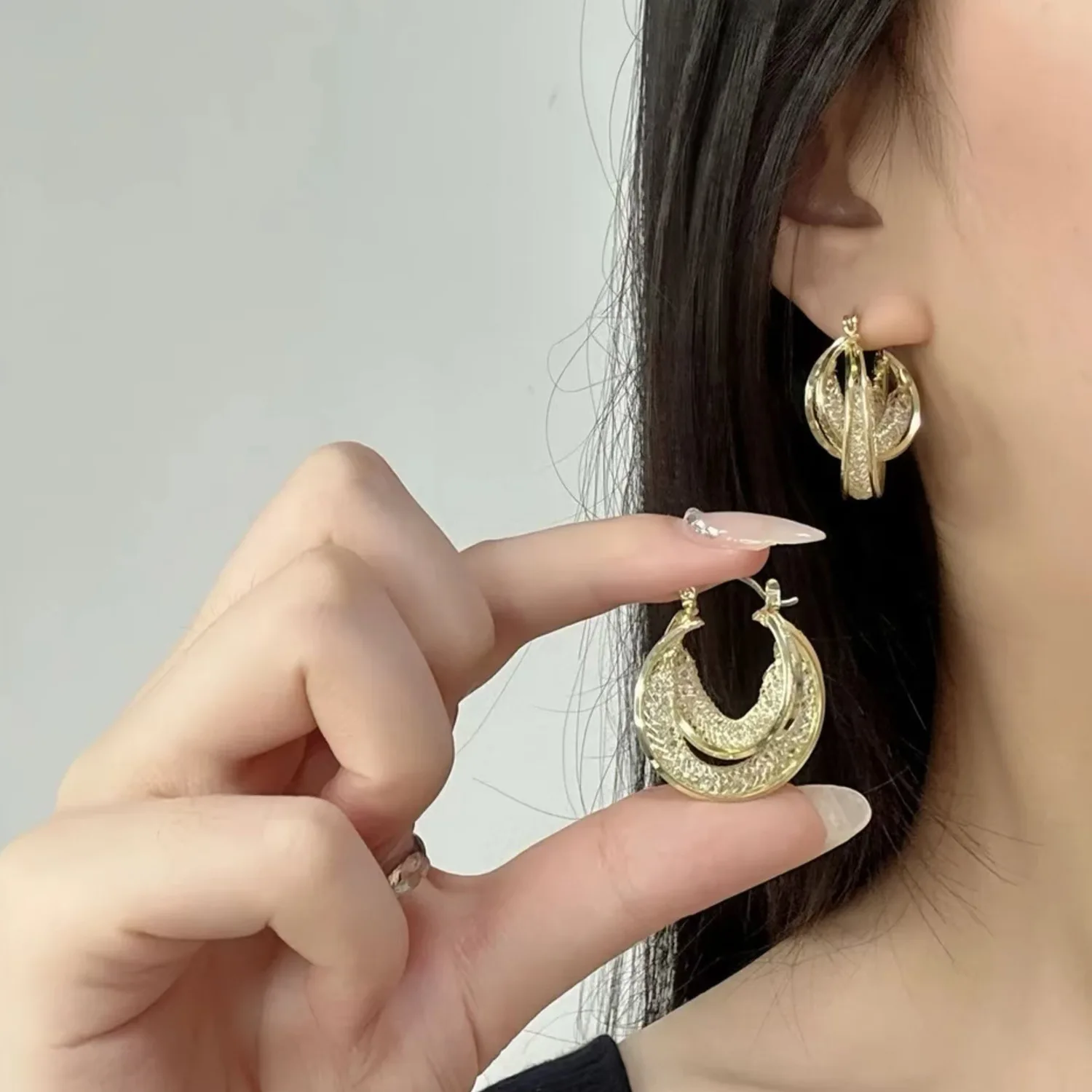 9999 Gold Luxury Small-Scale Elegant Net Silk Earrings High-End French Fashionable Earrings Hong Kong  Circular Earrings