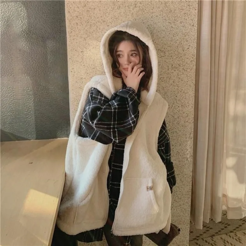 Hooded Lamb Vest Women Autumn Winter Loose Lazy Waistcoat Sleeveless Cardigan Zipper Jacket Warm Coats Oversized Vests Vintage