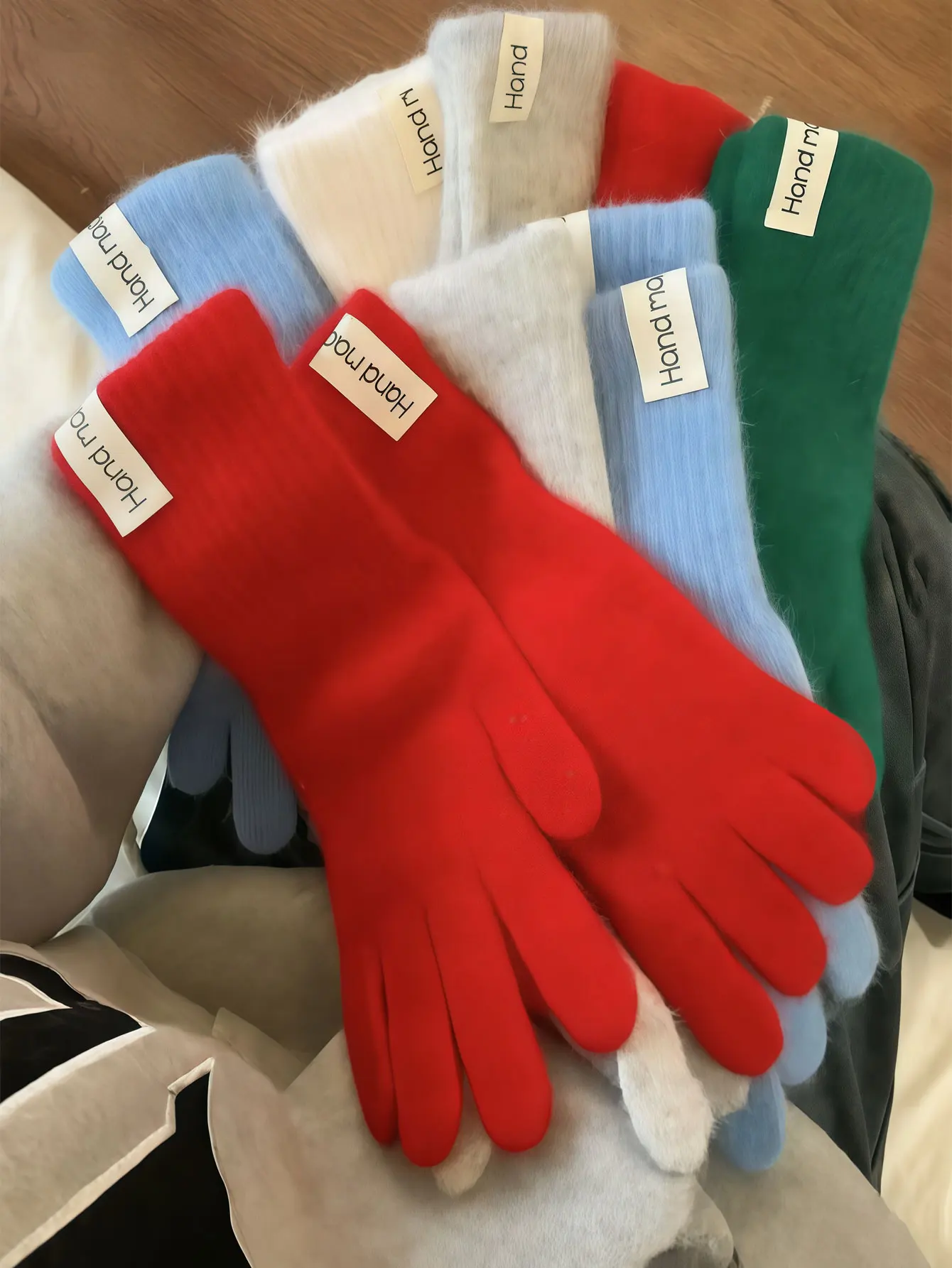1pairs  2026 new candy-colored faux rabbit fur gloves, winter knitted solid color thick and warm version