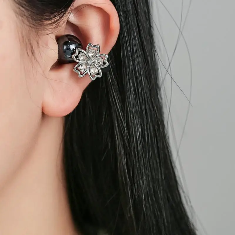 Flower Earbud Charm Ear Clip for FreeClip 1/2, Silver Decorative Charm With Clear Stone Detail for Casual Outfit Styling K1KF