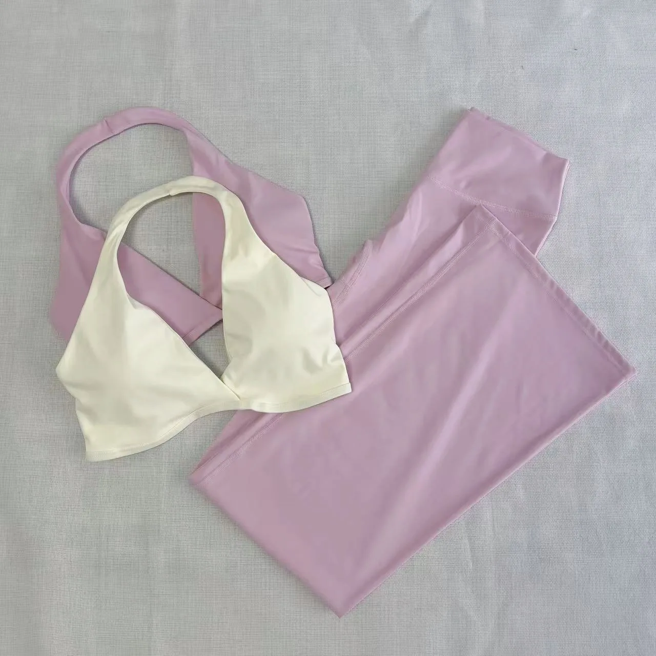 New Colors style bra and yoga pants set - women's flared pants for exercise, outdoor activities, running and fitness training