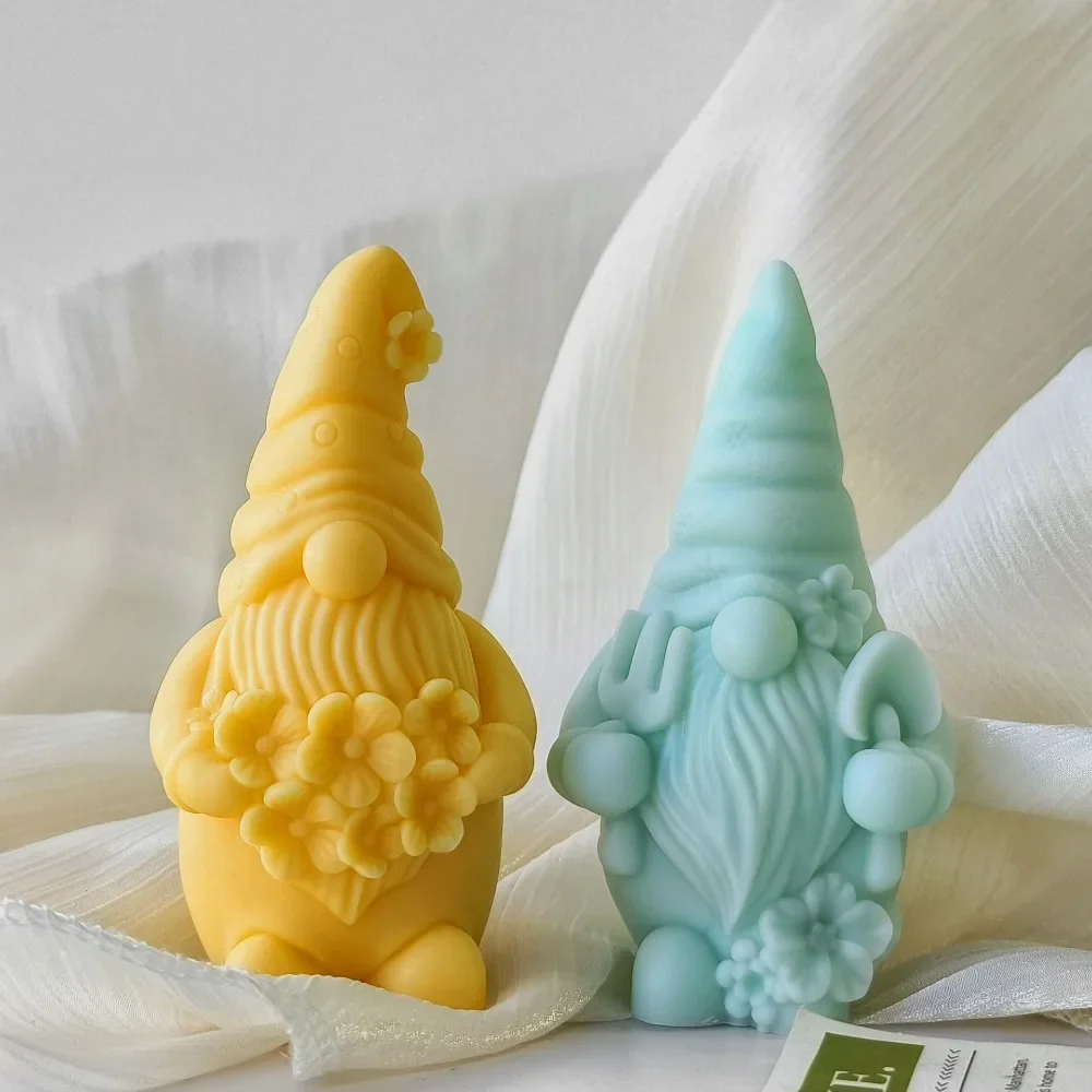 Christmas Santa Claus Candle Moulds Wreath Beard Dwarf Gypsum Flower Hat Soap Silicone Mold Easter Animal Rabbit Chocolate Gifts