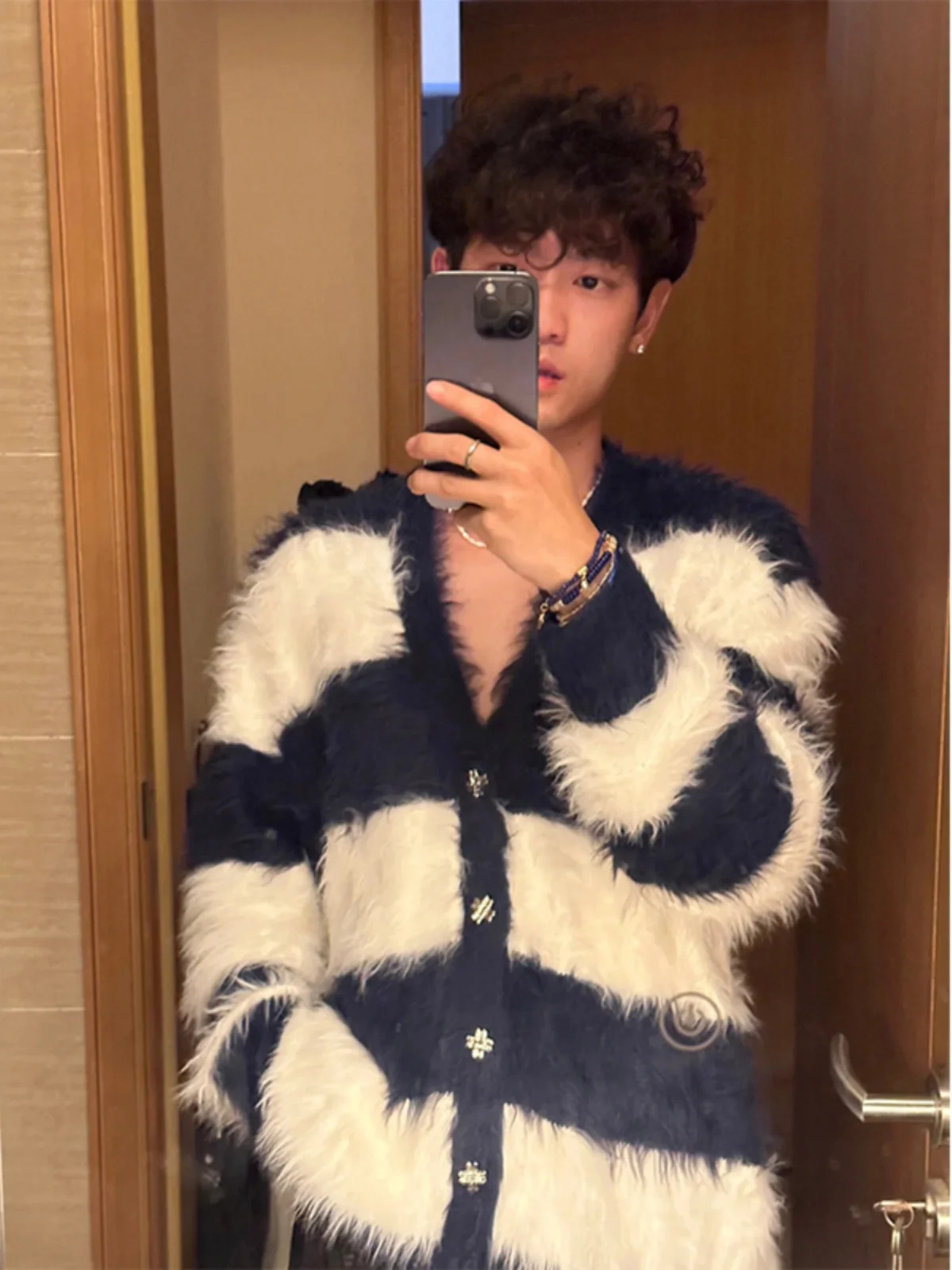 

Bla White Striped M Knitted Sweater V-Ne Cardigan Autumn Winter Faion Casual Loose Fit Long Sve Polyester Fiber