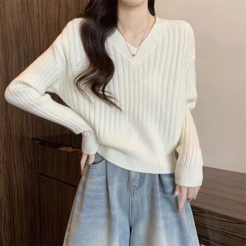 

Autumn New Solid Color V-Neck Women Sweater Korean Style Loose Fitting Long Sleeve Soft Knitwear Simple Versatile Pullover Tops