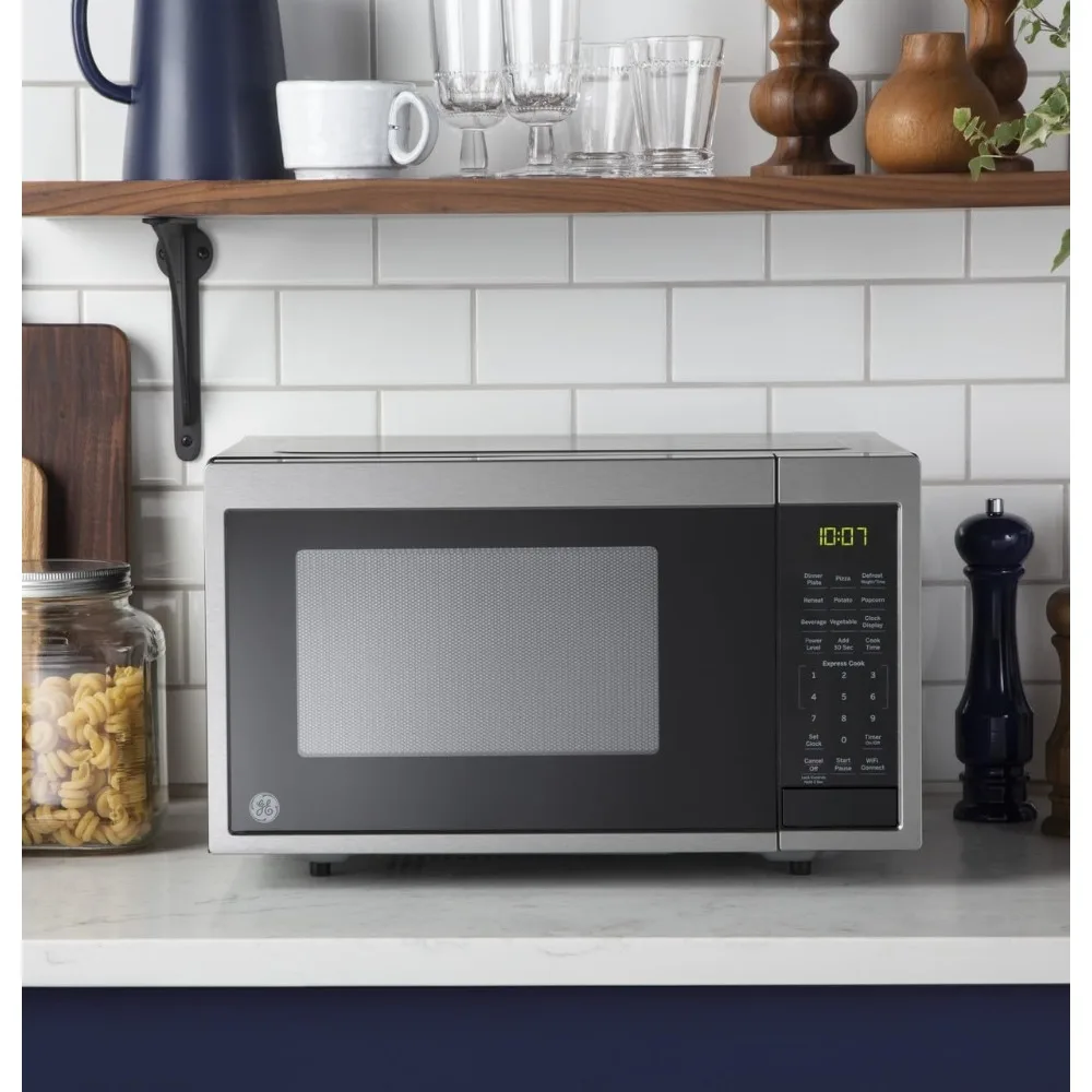 Smart Countertop Microwave Oven | Complete with Scan-to-Cook Technology and Wifi-Connectivity | 0.9 Cubic Feet Capacity