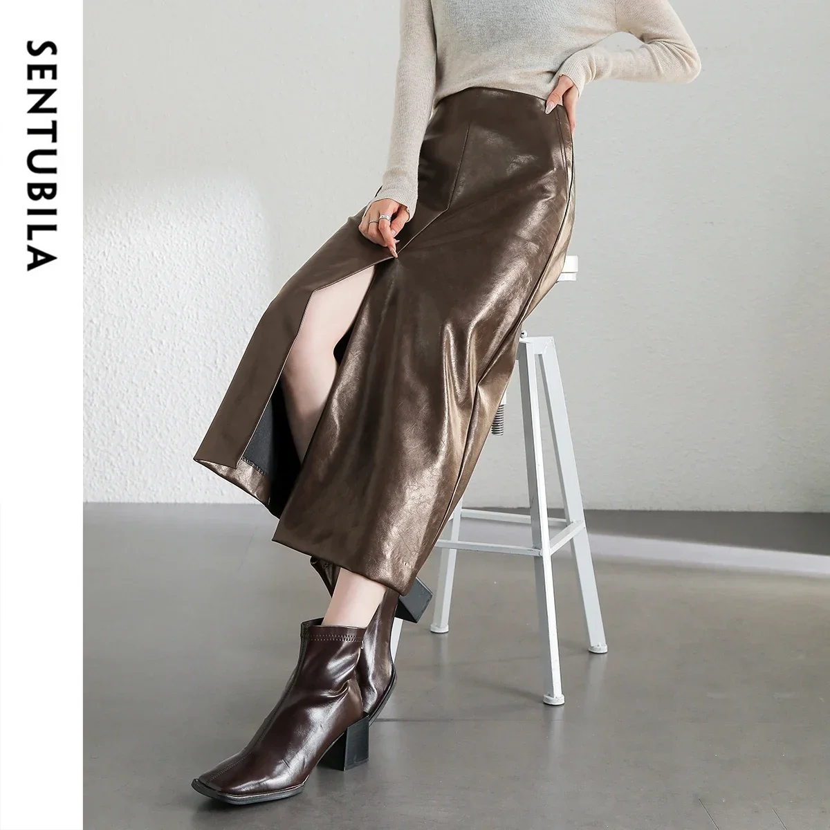 

SENTUBILA Solid High Waist Skirt for Women 2025 Autumn Faux Leather Straight Slit-hem Split Midi Skirt Female Clothing 144Q56878