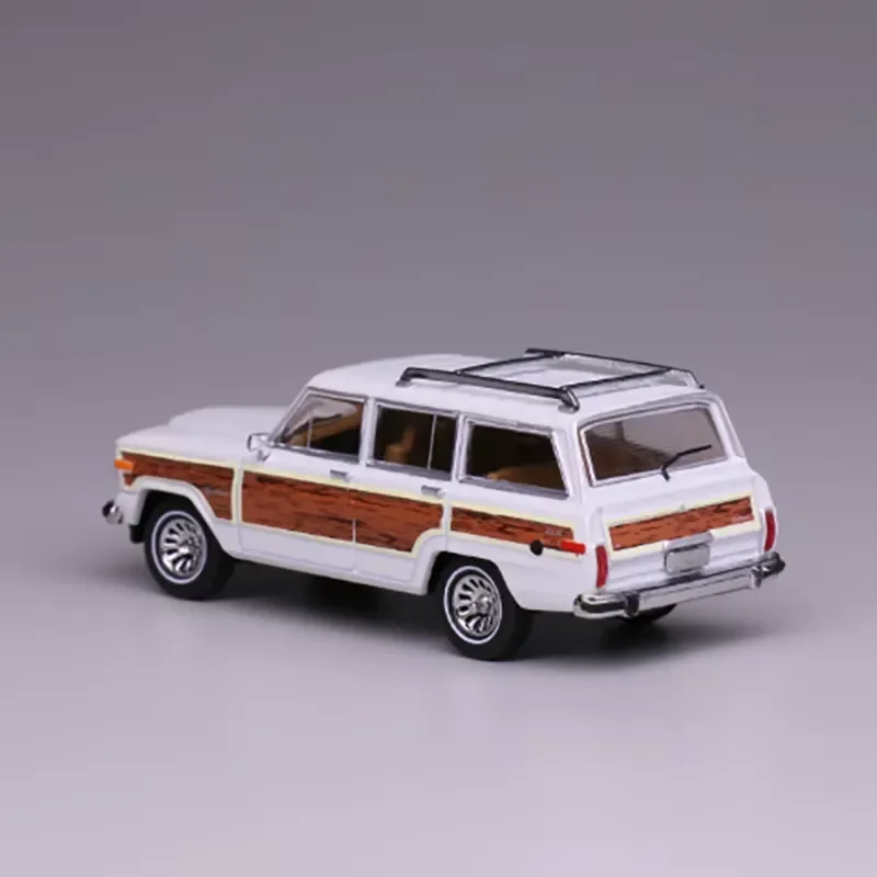 for 596 model 1:64 scale diecast Wagonner station wagon alloy vehicle miniature simulation collectible souvenir gift for