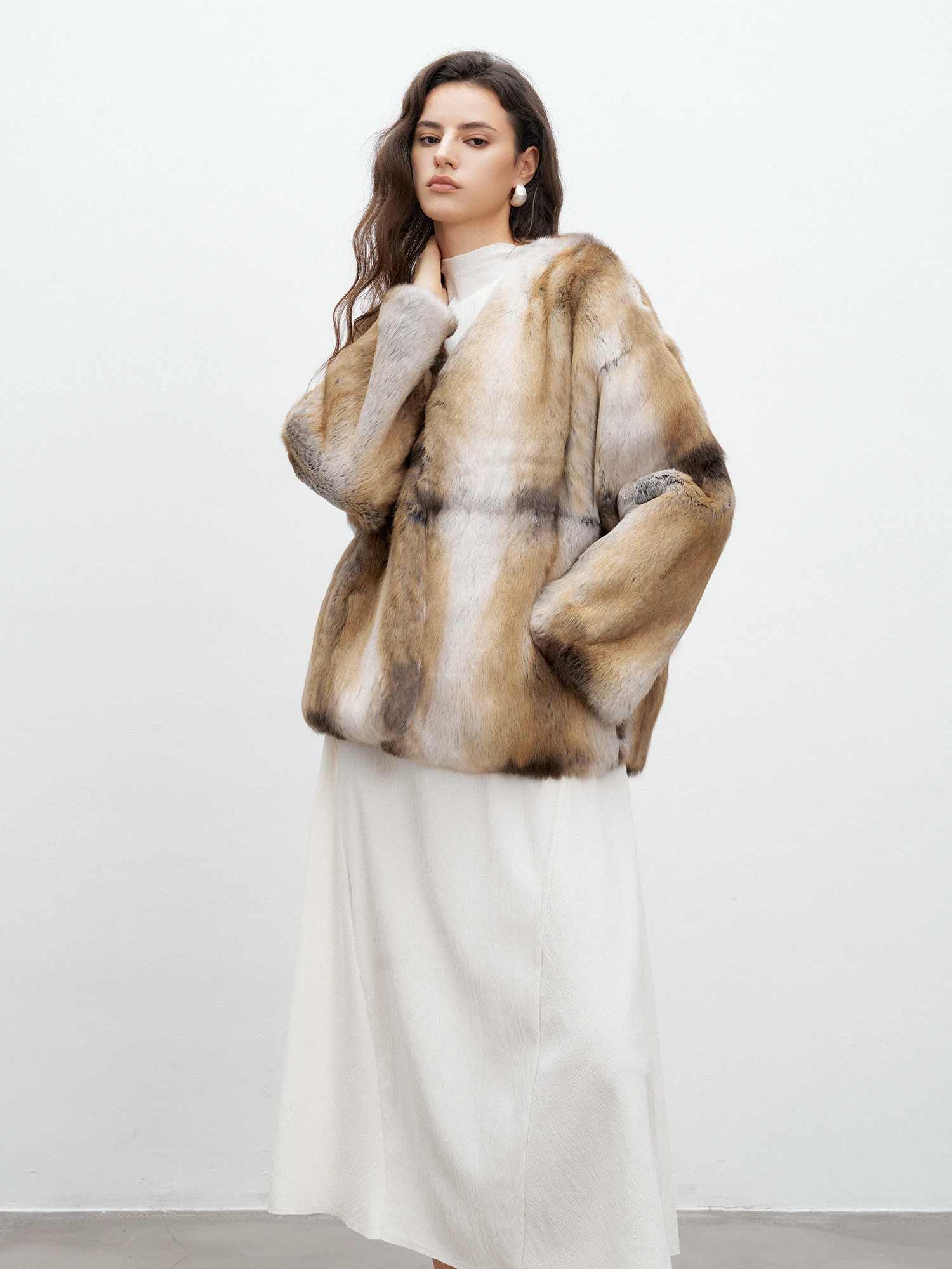

MANMONA Rabbit Fur Coat Women's ort V-ne Winter Warm Fluffy Outerwear Korean Sle Commute Faion Casual Par Outdoor