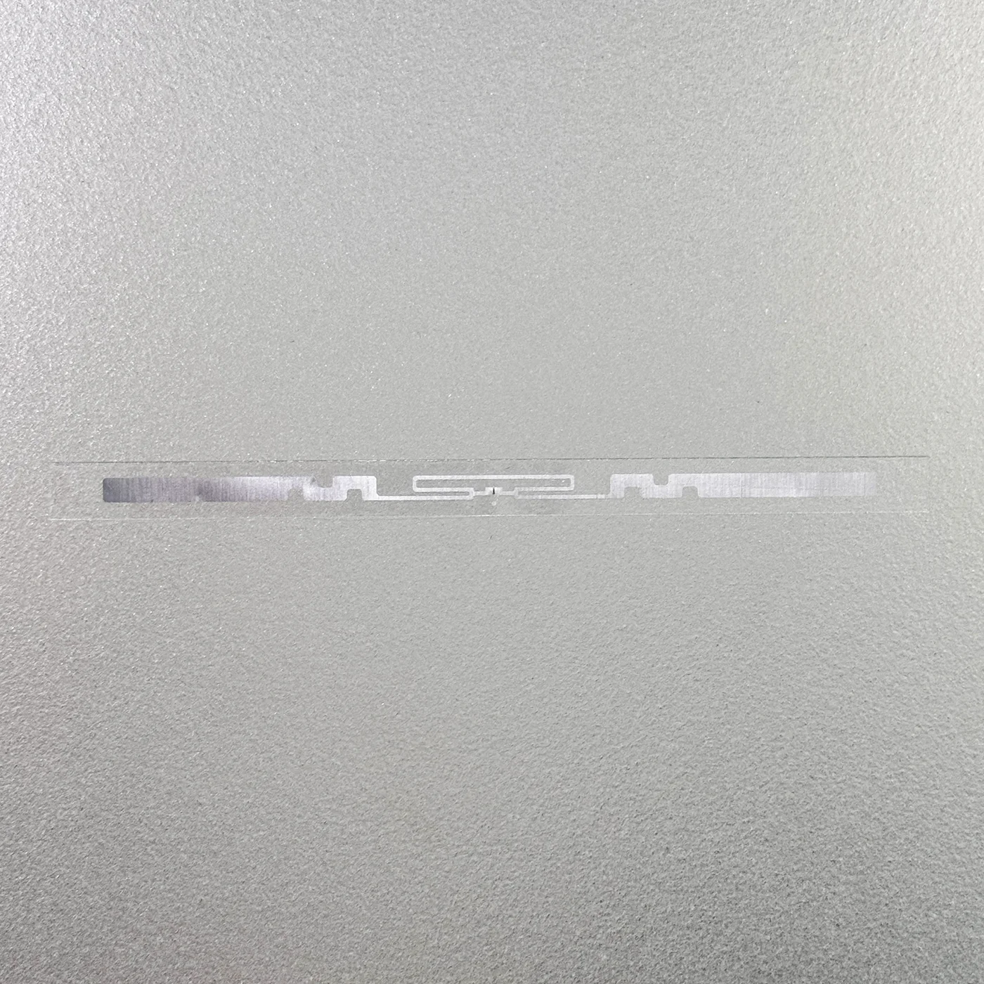 1000 Pcs 98x6mm UHF 860-960MHz RFID Soft Label with customizable chip for inventory counting and anti-theft in library book shop