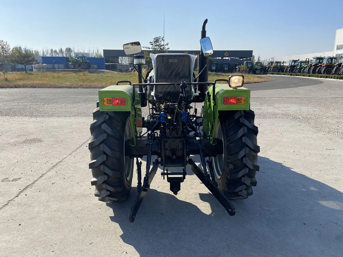 Cheap 25hp Agricultural Farming Tractor Mini Tractor 4x4 for Sale