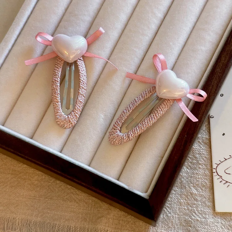 

Заколки для волос в винтажном стиле для девочек, шампанское, сердце, жемчуг, дизайн, французские заколки BB, заколки для челки, 2 шт., украшения для волос в стиле ретро