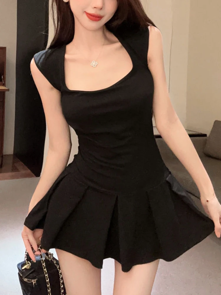 Pure Desire Sweet Sleeveless Halter Dress Female Summer Solid Round Buttock Clothing Women Beautiful Sexy Pleated Black Dress