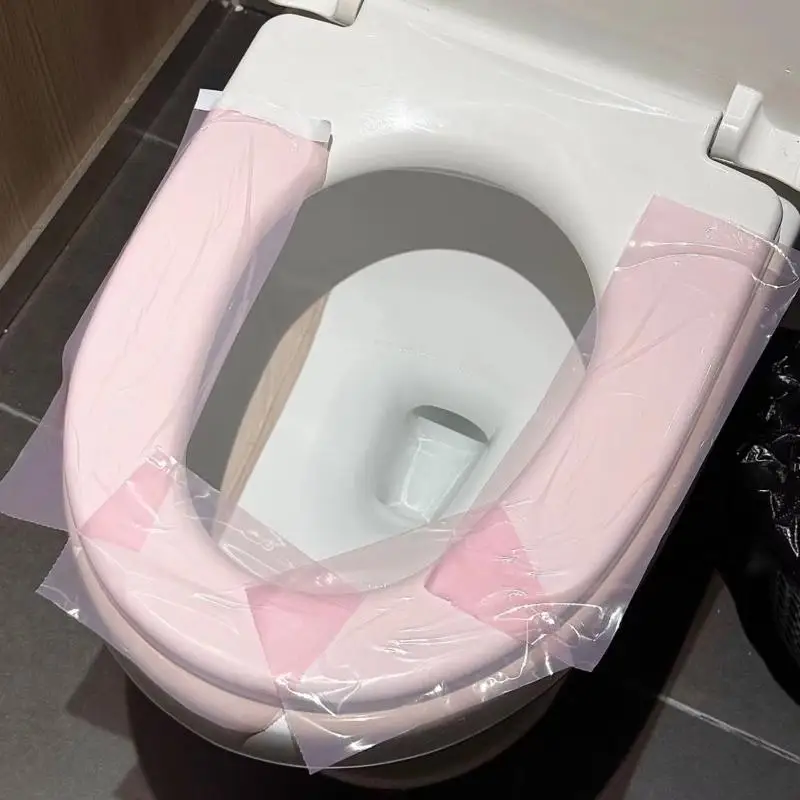 New Disposable Hygiene Film Dental Blue Film Toilet Seat Bathtub Barrier Sheet For Travel Hotel Hygiene-Conscious Users