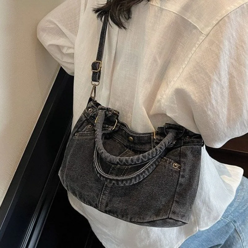 

Fashionable Luxury Brand Leather Women's Messenger Bag Elegant Classic Chic Trendy Design Vintage Daily Commuter Bag​