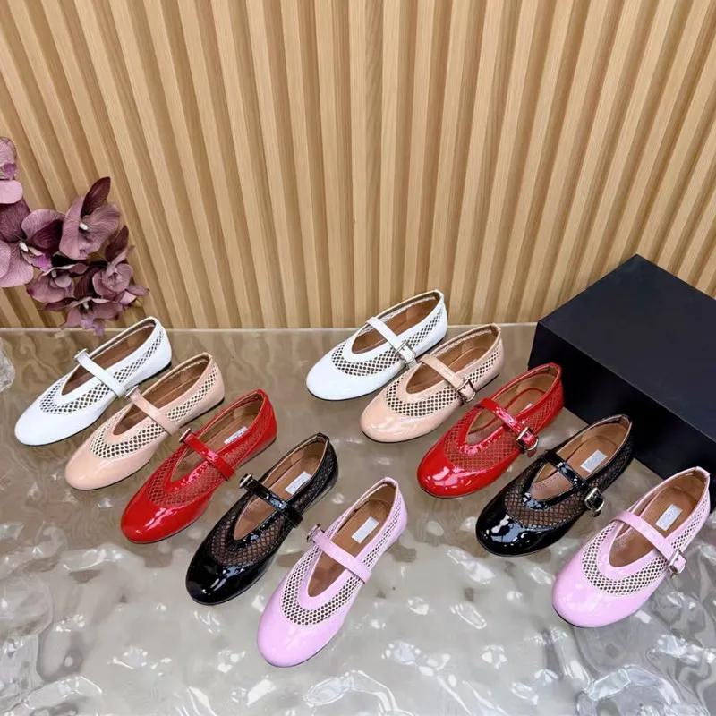 

2026 New French Designer Classic Hollowed Out Mesh Cowhide Flat Ballet Shoes Mary Jane Shoes