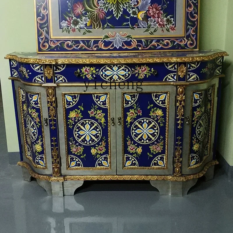 DSA is facing the door to decorate the entrance cabinet, painted entrance hall, shoe cabinet, living room end view