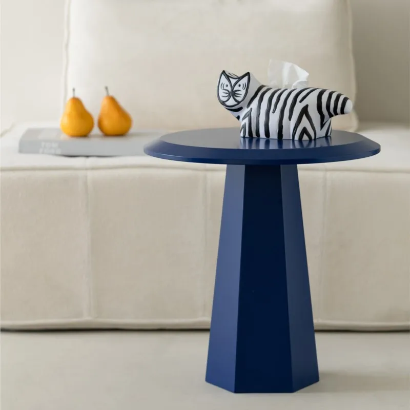 Small round Sofa Side Table Minimalist Designer Color Coffee Table for Living Room