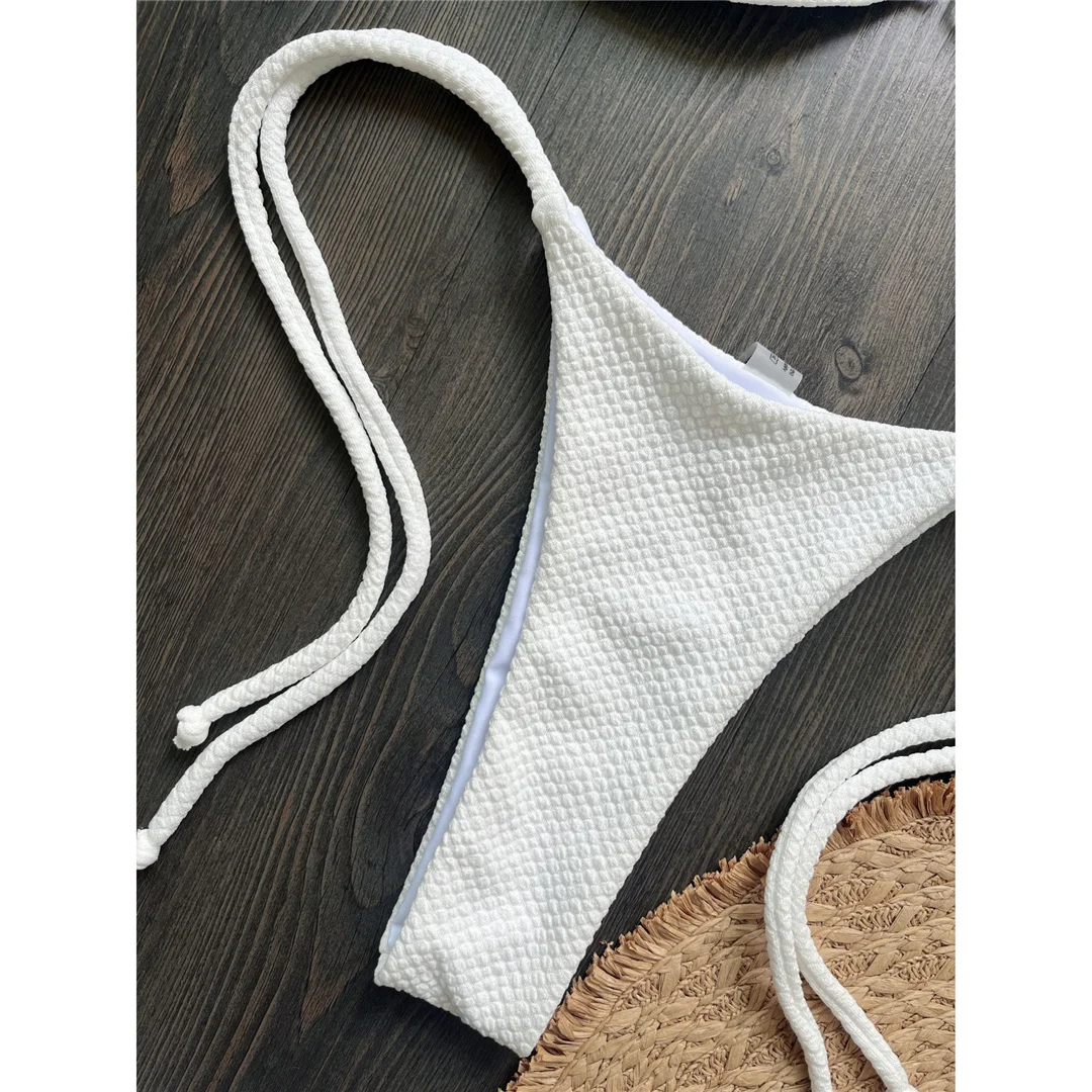 Neuer Bikini mit Faltenmuster, Bandeau-Oberteil, Metallring, Tanga-Schnitt, Damen-Badebekleidung, zweiteiliges Bikini-Set, Badeanzug, Badebekleidung, Modell V6403. – Detail 10