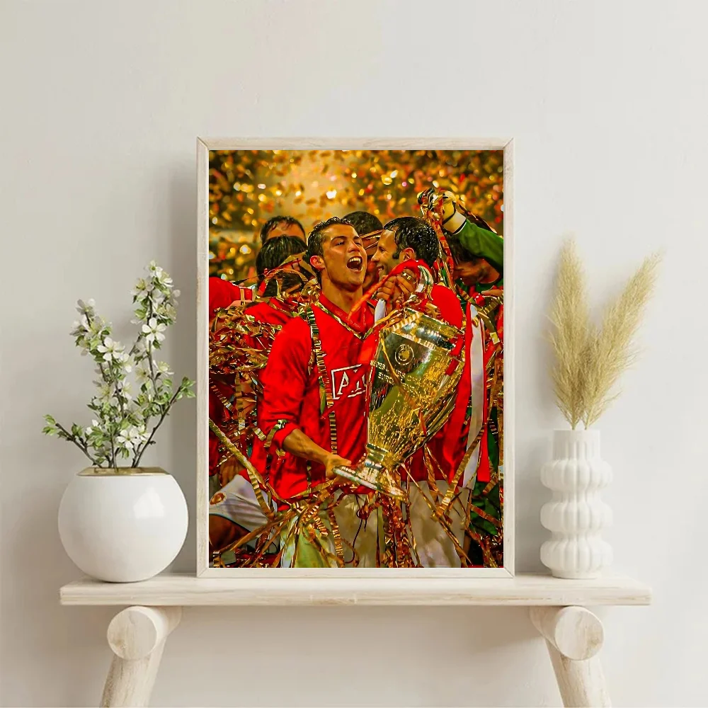 1 قطعة نجم كرة القدم الشهير C رونالدو المشارك ذاتية اللصق الفن ورقة مقاومة للماء ملصق مقهى بار غرفة جدار ديكور