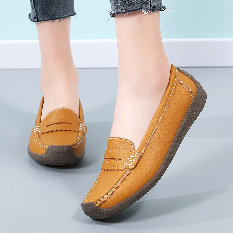 

Big Size 35-44 Women Casual Shoes Flat Breathable Non-slip Soft Soled Female Footwear Large Mother Lazy Nurse Comfortable