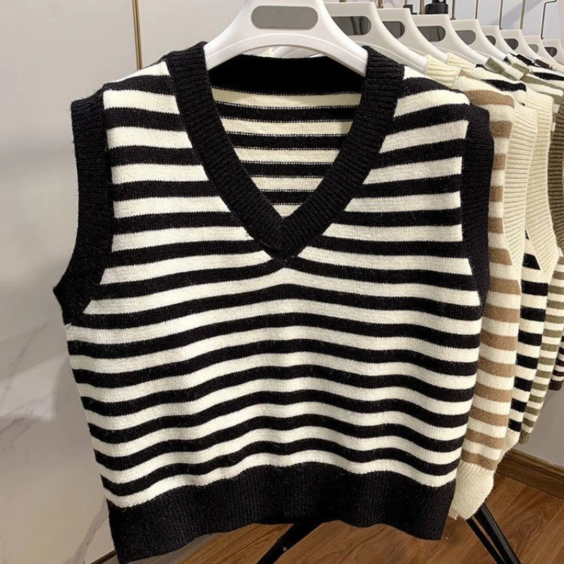 

Мужской вязаный жилет большого размера, Новое поступление 202, корейский стиль, модный модный пуловер с v-образным вырезом, верхняя одежда на весну, осень, зиму