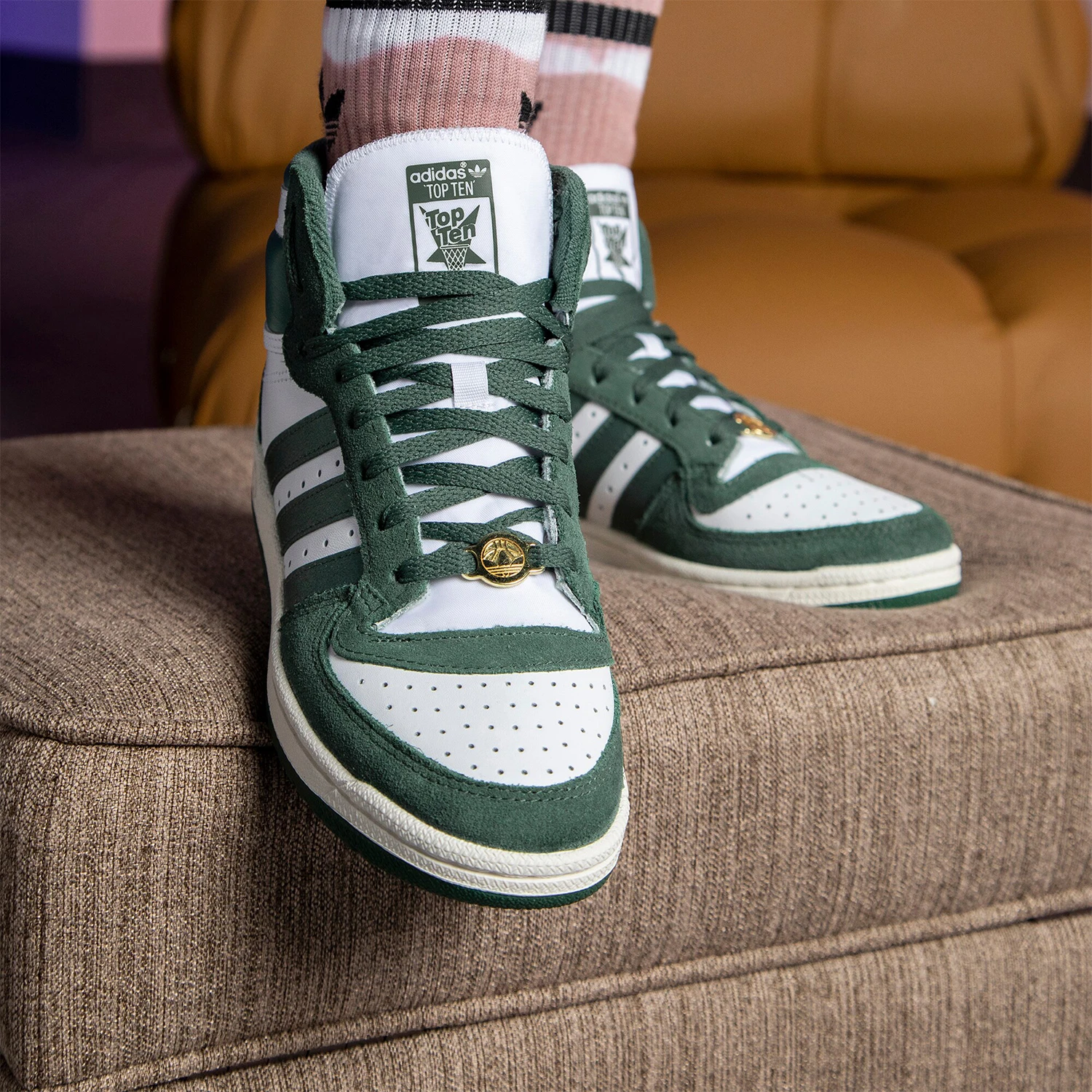 

Adidas genuine clover Top Ten women's casual high top board shoes HP9549