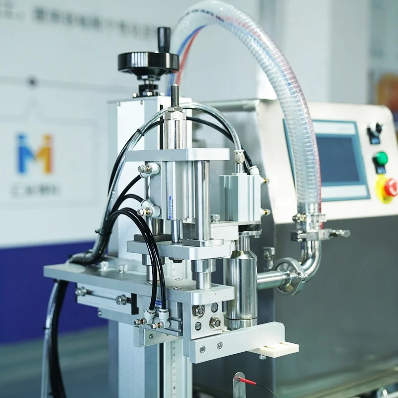 Automatic Small Gear Pump  Beverage Honey Shampoo Cosmetic Plastic Water Bottle Liquid Paste Packing and Filling Machine