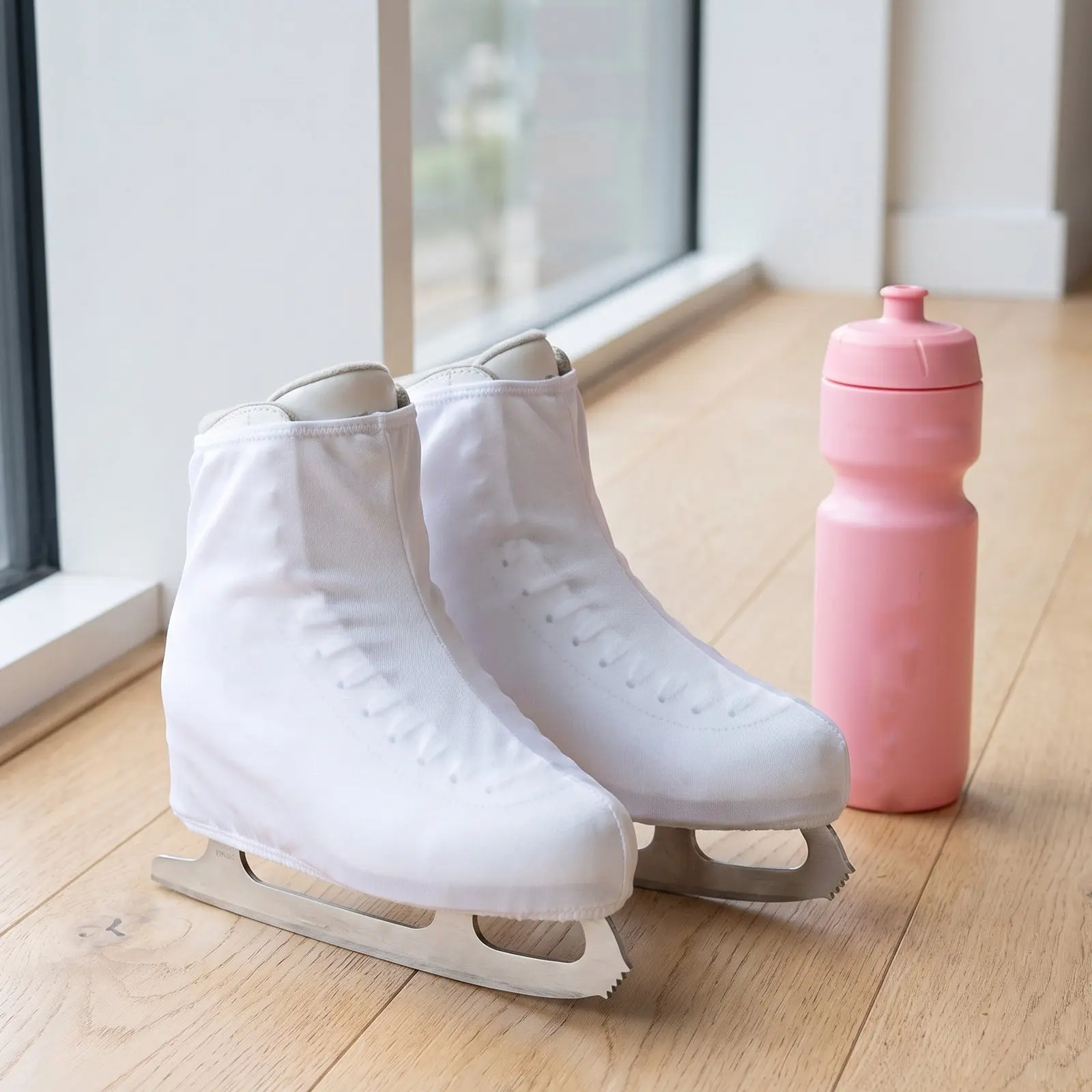 Skate Boot Cover for Ice Skating Sports Elastic Stretchable Moisture Wicking Protector Sleeve Size L White Universal Fit Hockey