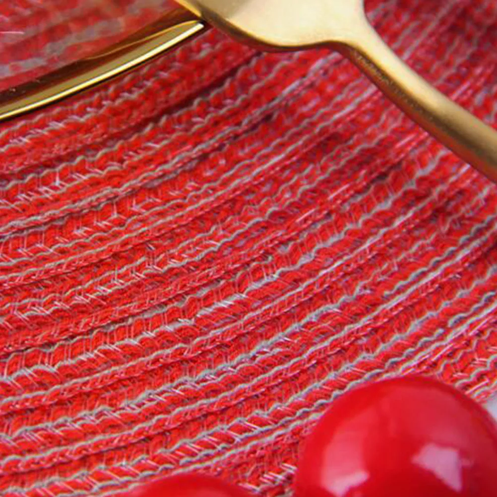 

6Pcs Non-Slip Placemats Set Round Braided Heat Resistant Table Mats Large Red for Home Cafe Restaurant Daily Use