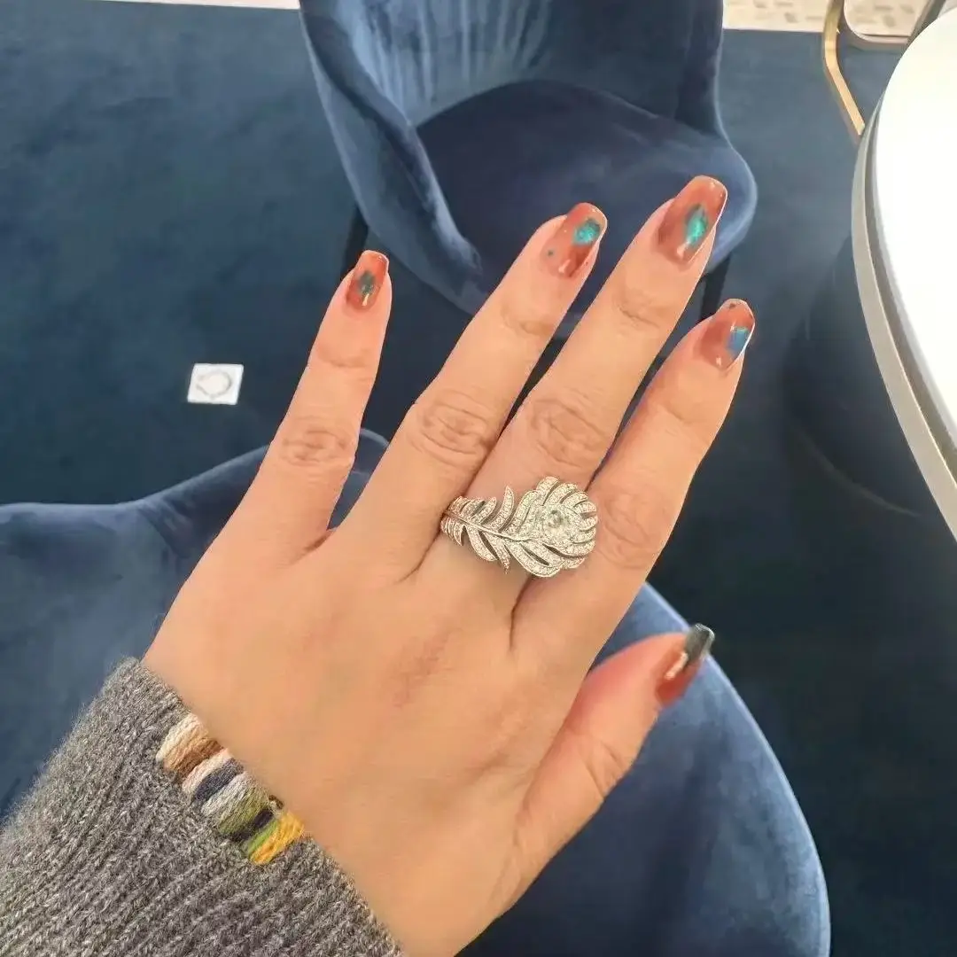 

S925 Sterling Silver Peacock Feather Ring, luxurious Feather Diamond Inlay, Fashionable Valentine's Day Gift, Birthday Gift