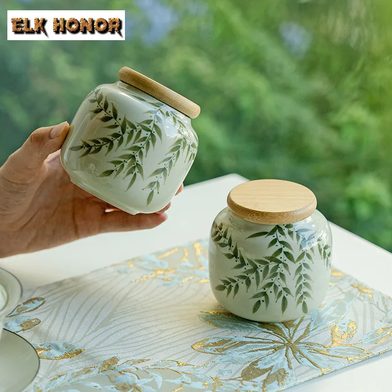 

Customizable 260ml Hand Drawn Green Bamboo Tea Can Ceramic Sealed Box