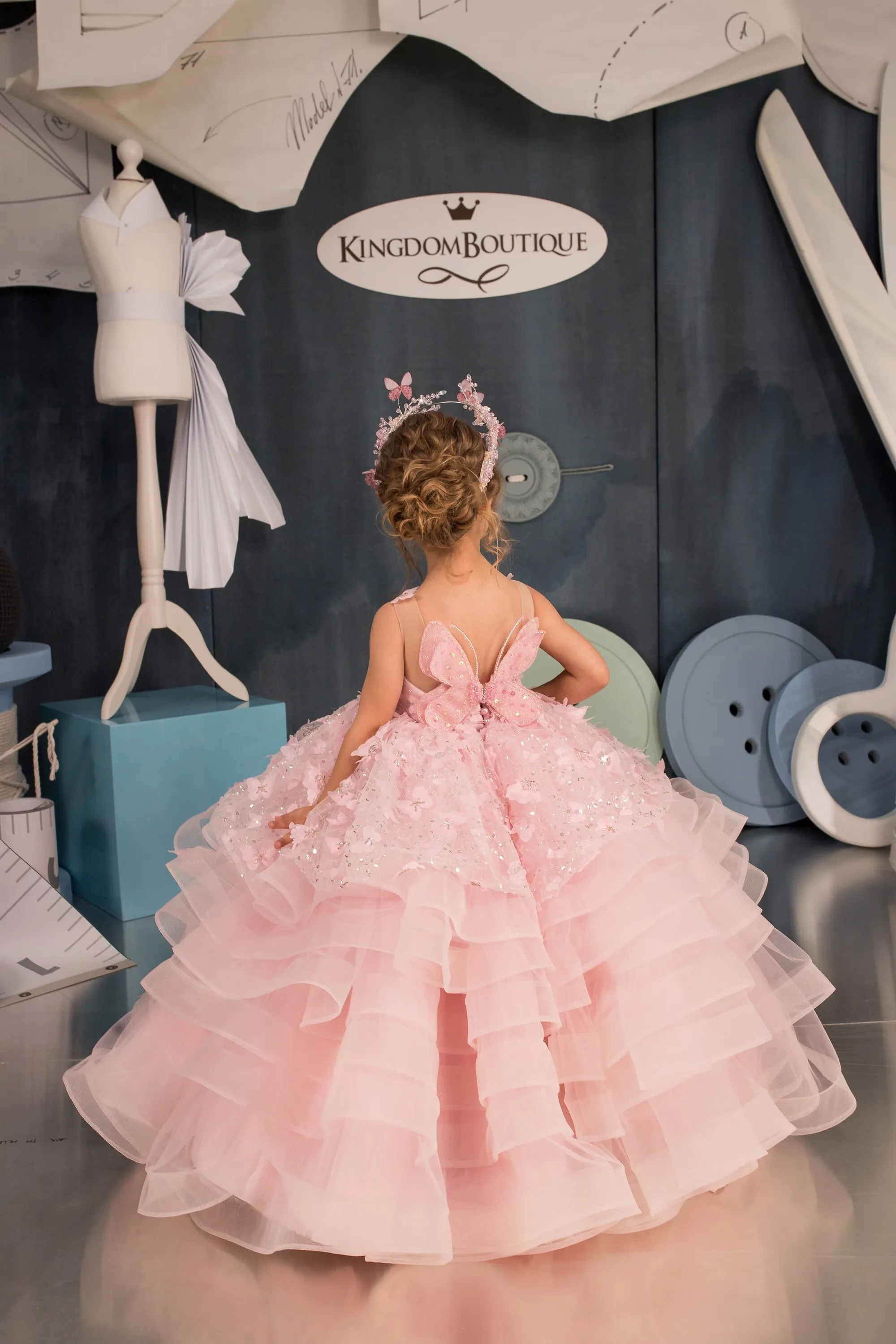 custom-luxury-flower-girl-dress-wedding-gown-birthday-party-pageant-catwalk-sequin-butterfly-tulle-dress-فساتين-اطفال