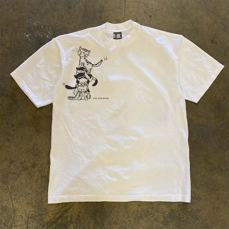 camiseta-de-algodao-puro-260g-de-manga-curta-com-estampa-divertida-de-gato-empilhado-caimento-solto-e-estilo-versatil-da-xia