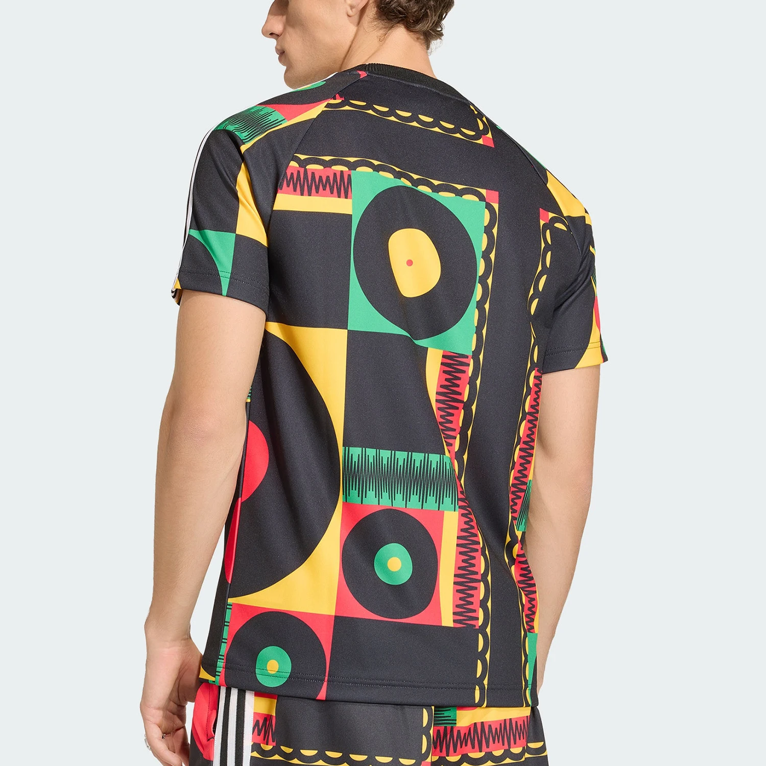 Adidas Authentic Three Leaves Men's Slim Fit Round Neck T-Shirt Sports Short Sleeve KS2679