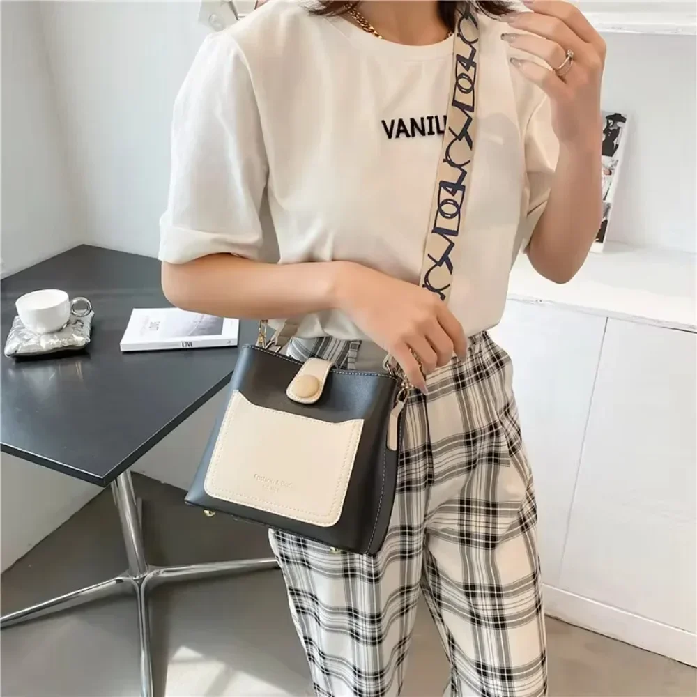 Fashion Women Small Bucket Tote Bags Summer Travel Luxury Handbags Wide Strap Female Shoulder Bag Small Messenger Shopping Bag