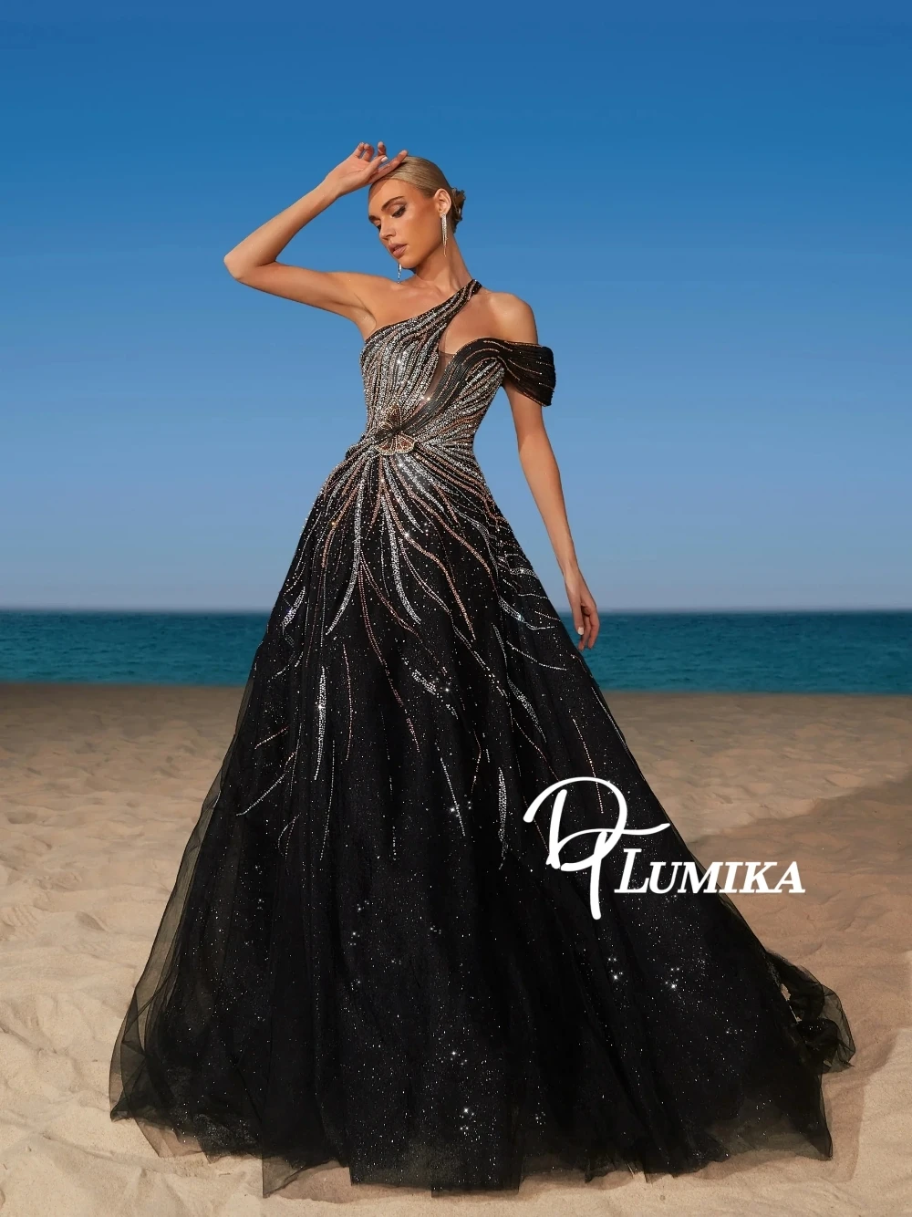 

Luxury Black Gold One Shoulder Evening Dress With Sequins Beading Cutout Design Unique Gothic Formal Prom Party Gown Customized