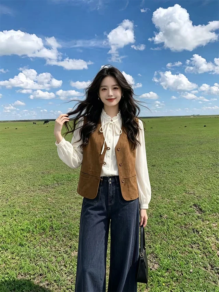 

Retro Chic Women's Three-Piece Set with Vest Shirt And Jeans Fashionable Layering Slimming High Waist Summer Outfit