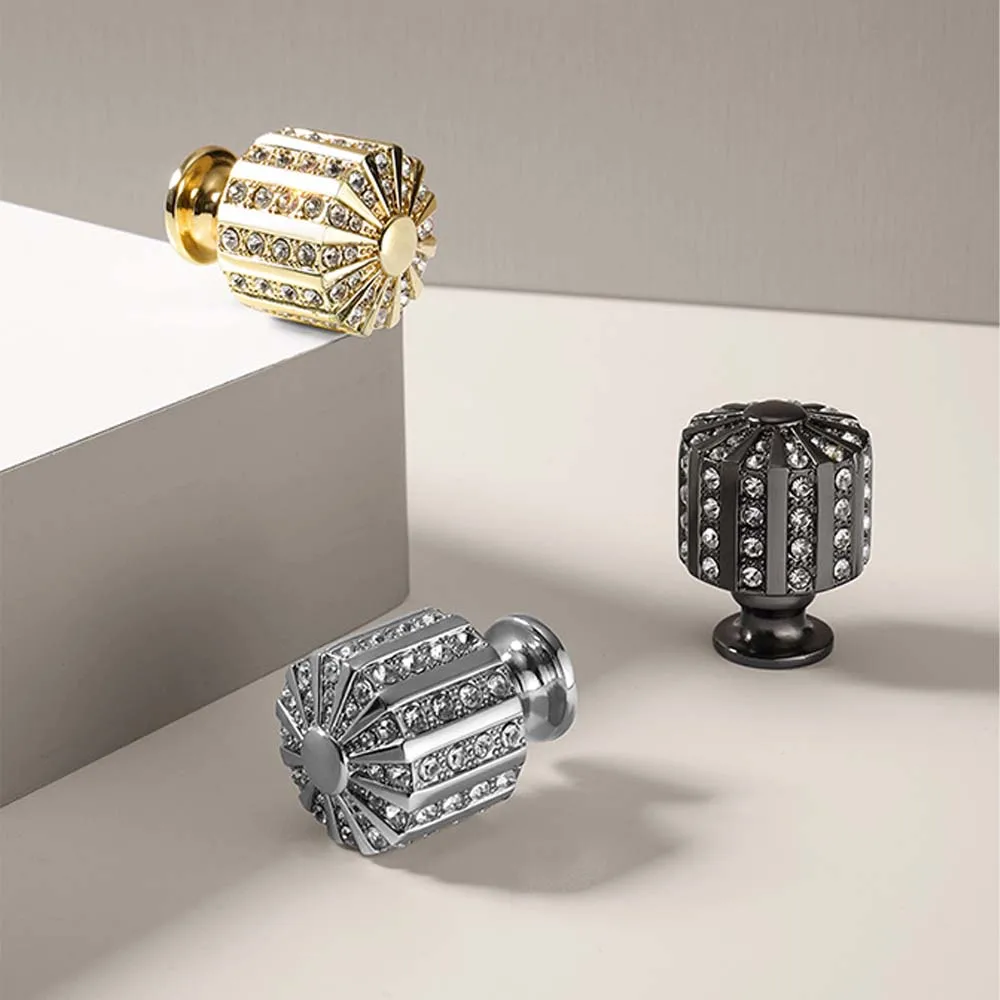 Neue High-end-Kristall Bohrer Einzigen Loch Griff Licht Luxus Schrank Tür Schublade Einzigen Loch Griff Nordic Stil schrank Wein Knopf
