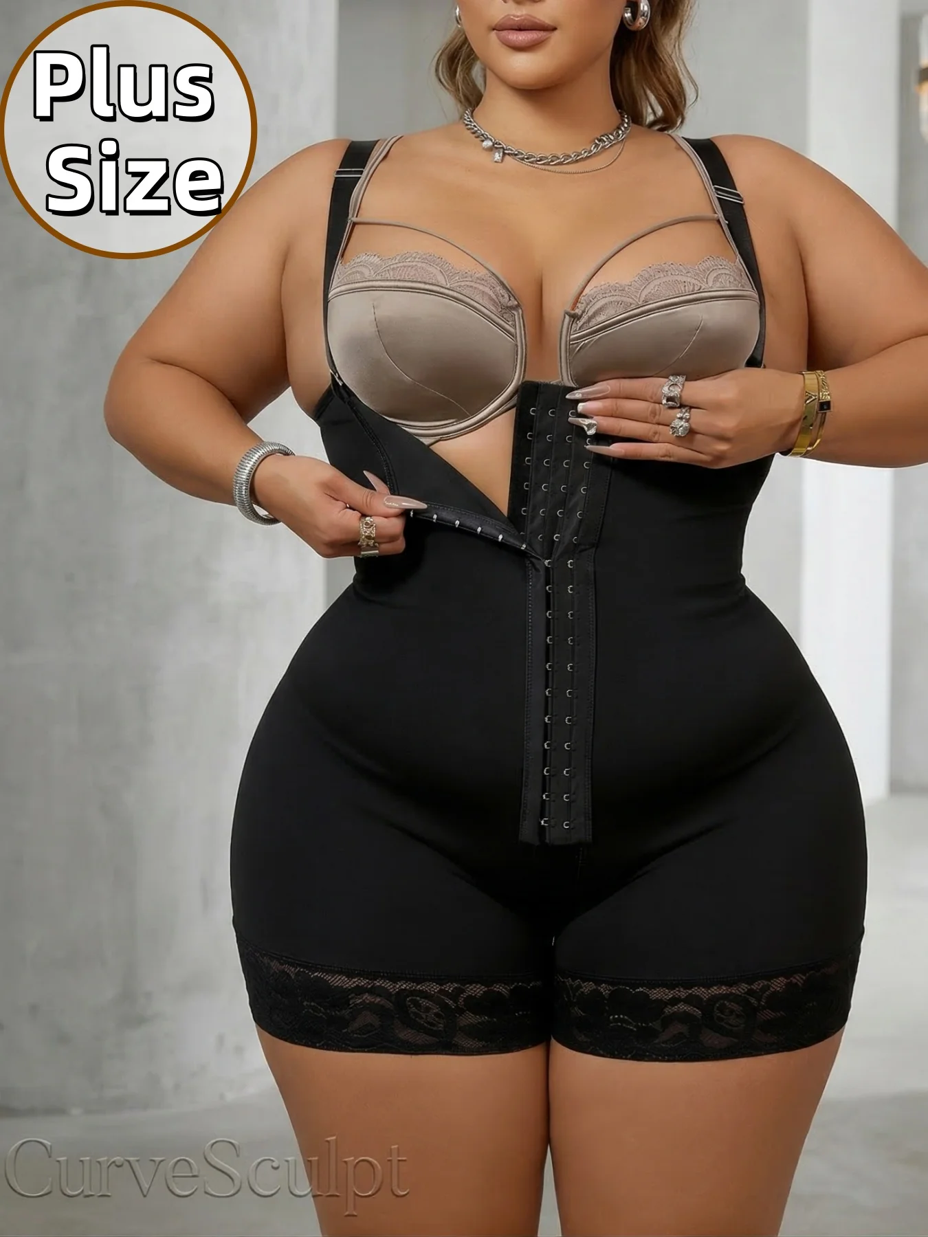

Plus Size High Waist Shaper with Adjustable Straps Hook-and-Eye Closure Compression Tummy Control Butt Lifter Slimming Body