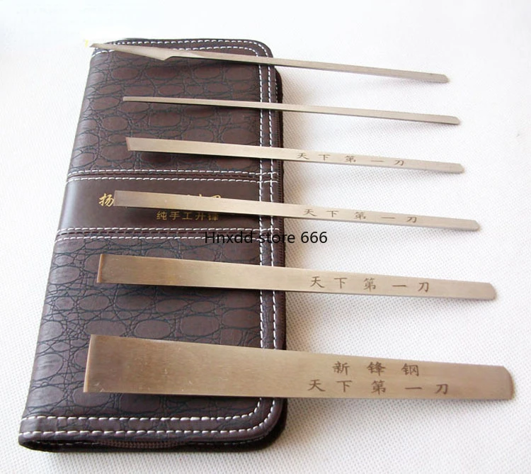 Pedicure knife set Foot massage shop Foot bath shop Technician uses front steel to remove dead skin calluses