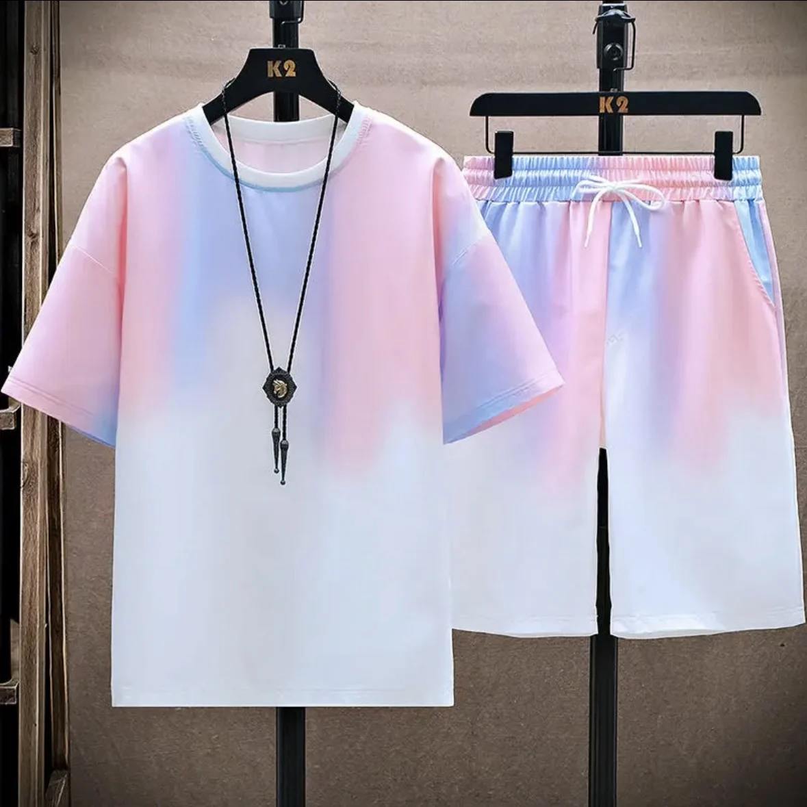 New hot-selling summer couple ice silk set, loose Korean-style casual unisex sports T-shirt and shorts, fashionable quick-dry view 2