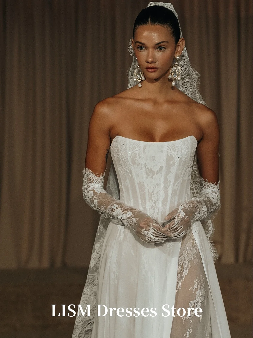 LISM Trägerlose A-Linie Brautkleider Seide Spitze Ehe Elegante lange maßgeschneiderte Brautkleider für die Braut Luxus Robe de Mariée