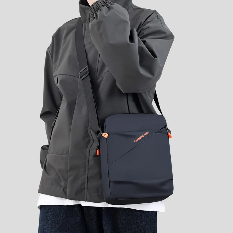 

Мужская водонепроницаемая повседневная сумка через плечо, сумка на одно плечо, уличная трендовая однотонная 8-дюймовая сумка для ноутбука, зимняя коллекция