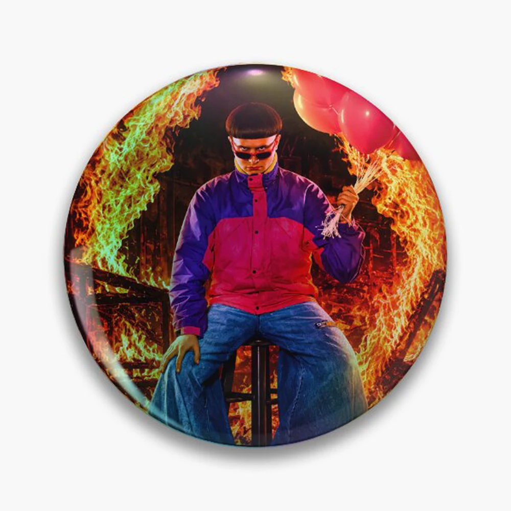 Oliver Tree Pin Holographic Star Heart Pin Brooches Laminated Button Fashion Accessory
