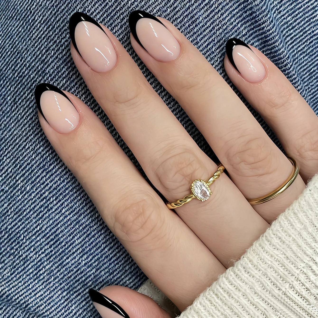 24 Stück - Französische Mandelnägel mit weißem Rand - Aufhellendes Nagelkunst-Set mit abnehmbaren Kunstnägeln für Festivals, Verabredungen und den täglichen Gebrauch – Detail 1