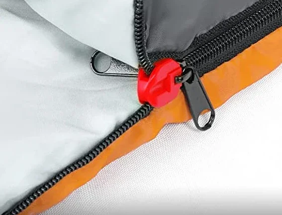 Chinese Manufacturers Direct Sales Outdoor Hiking Waterproof Sleeping Bag Winter Warm Sleeping Bag